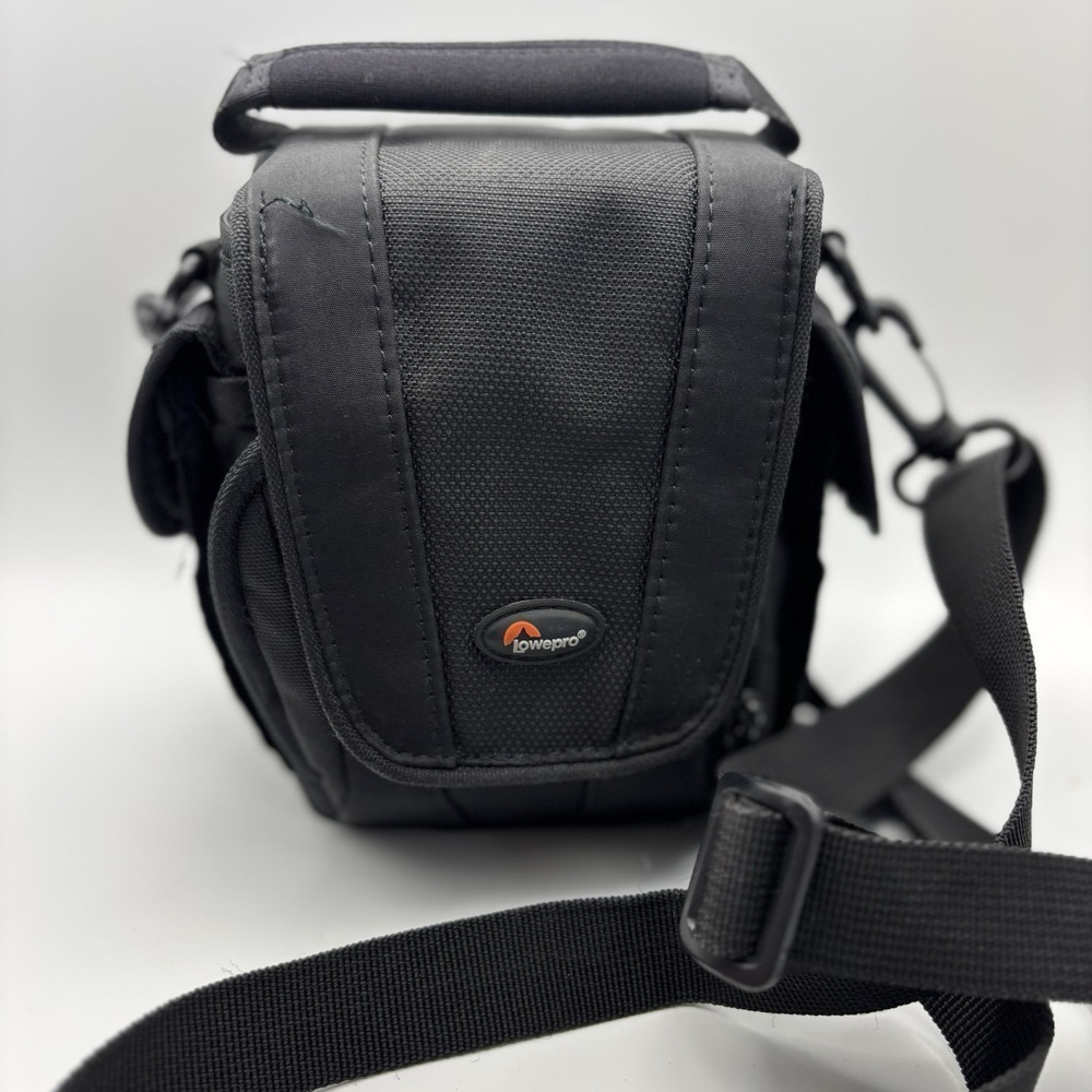 HEAVY DUTY PADDED LOWEPRO EDIT-100 CAMERA BAG‎ - BLACK - With Shoulder Strap LN